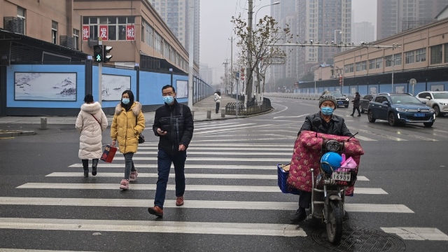 China aplaza maratón de Wuhan ante rebrote de contagios de COVID-19 